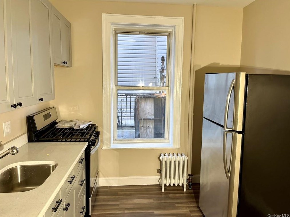 1411 2nd St, Brooklyn NY  11230-5501 exterior