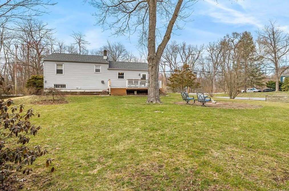 123 Titusville Rd, Poughkeepsie NY  12603-3238 exterior