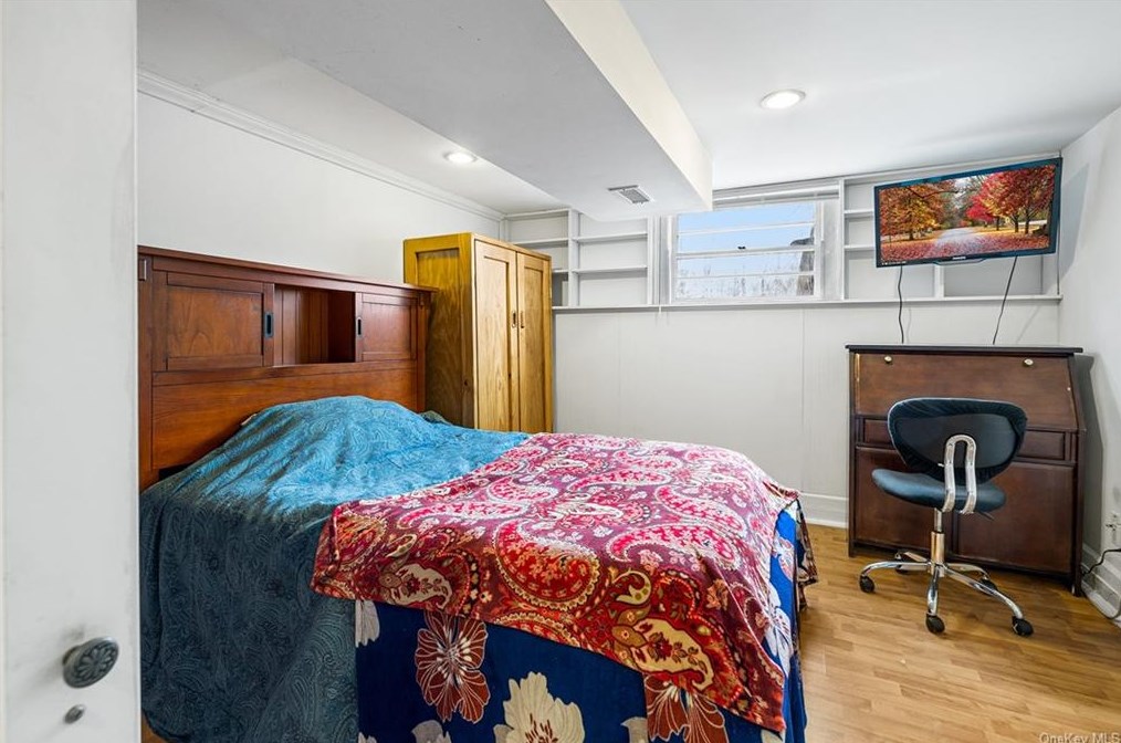 123 Titusville Rd, Poughkeepsie NY  12603-3238 exterior