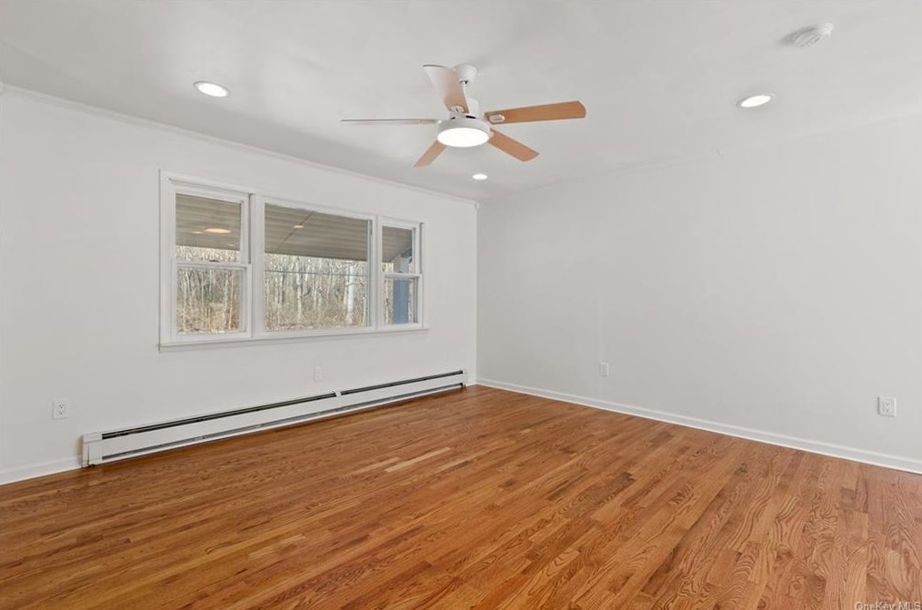 669 Gardnertown Rd, Newburgh NY  12550-1554 exterior