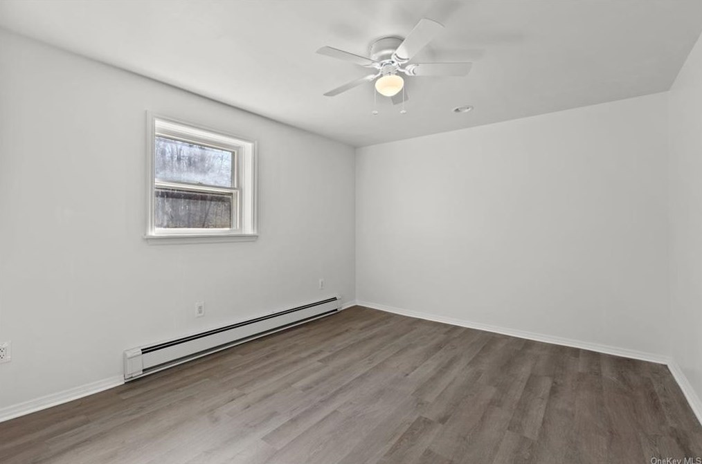 669 Gardnertown Rd, Newburgh NY  12550-1554 exterior