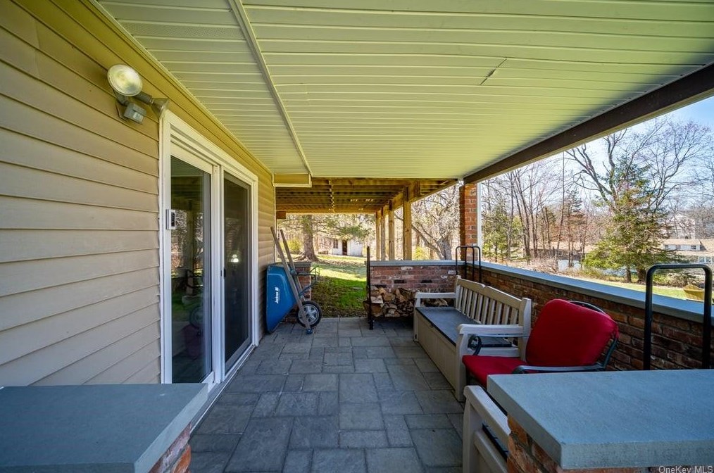 10 Karen Dr, Monroe NY  10950-4525 exterior