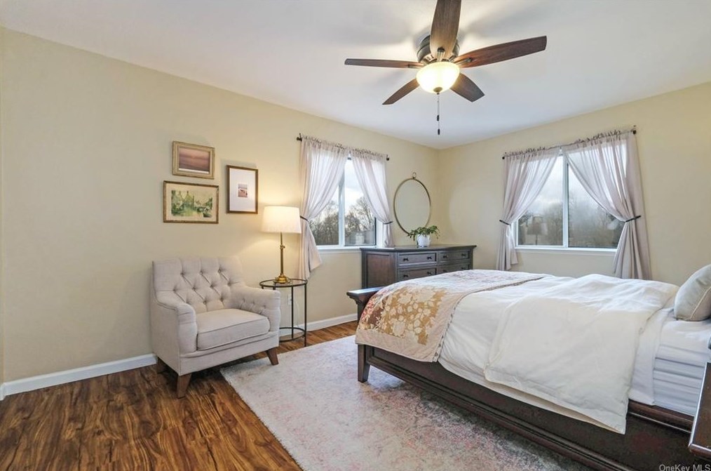 38 Bayberry Dr, Peekskill NY  10566-4859 exterior