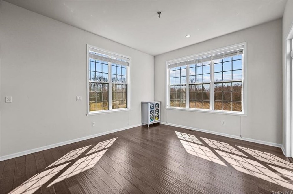 40 Fenton Way, East Fishkill NY  12533-7376 exterior