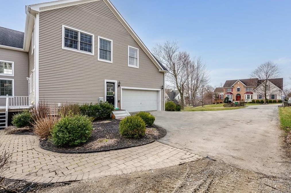 68 Sandy Pines Blvd, East Fishkill NY  12533-8212 exterior