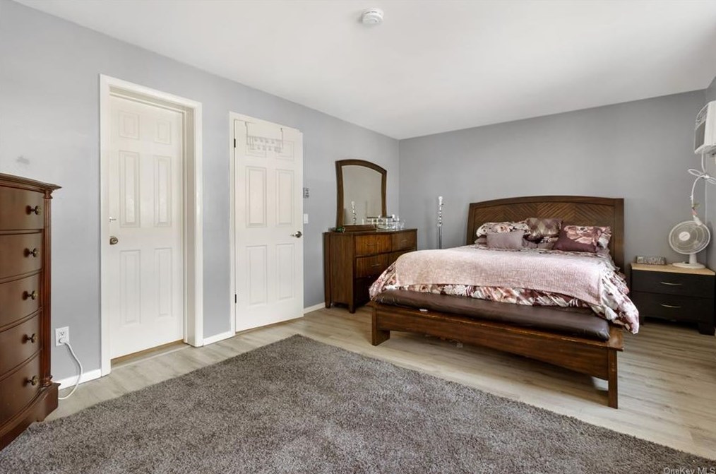 7909 Chelsea Cv, East Fishkill NY  12533-7130 exterior