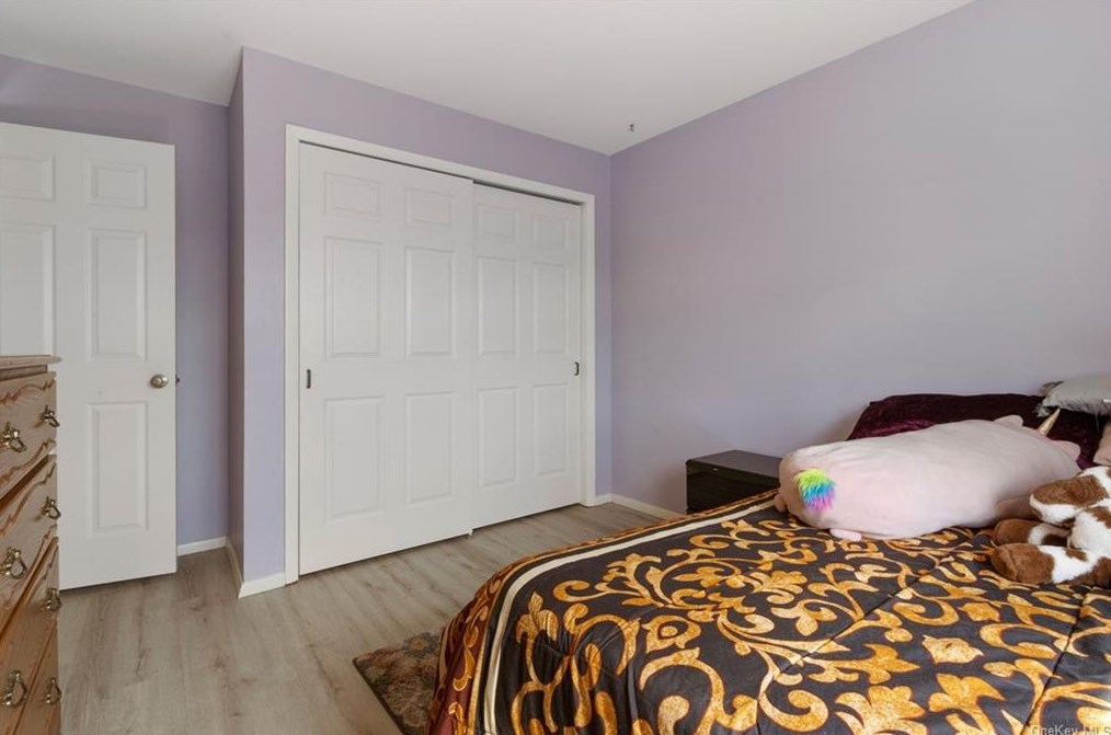 7909 Chelsea Cv, East Fishkill NY  12533-7130 exterior