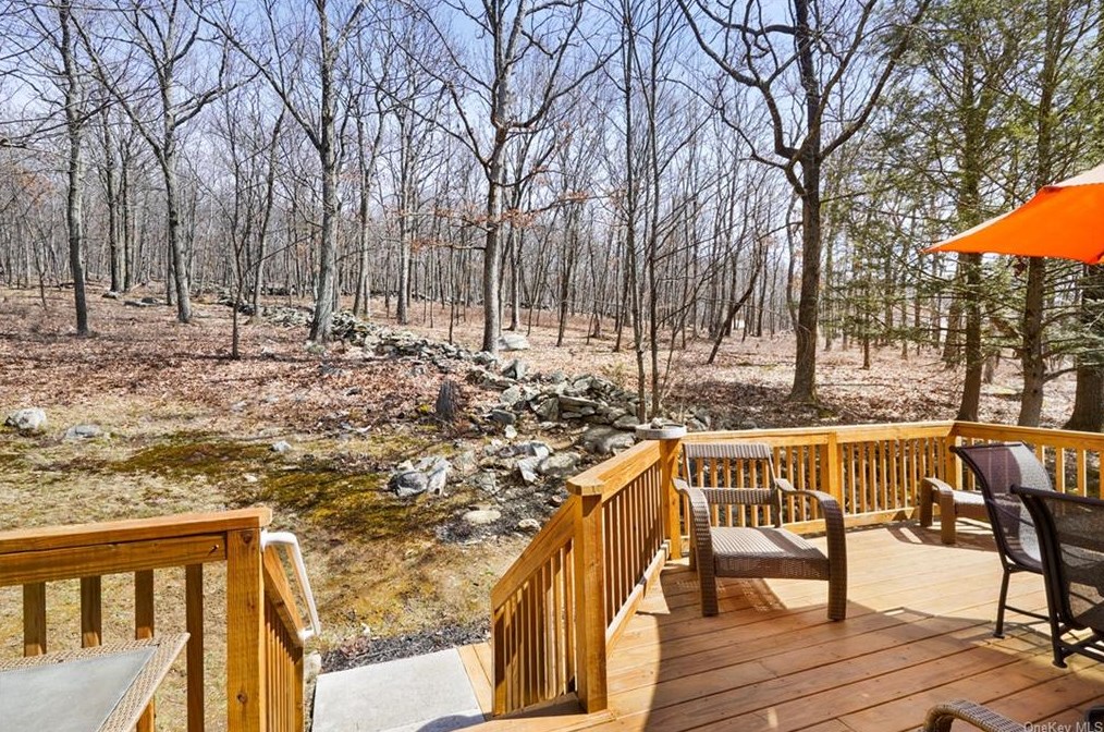 32 Lacrosse Rd, Kent Lakes NY  10512-3631 exterior