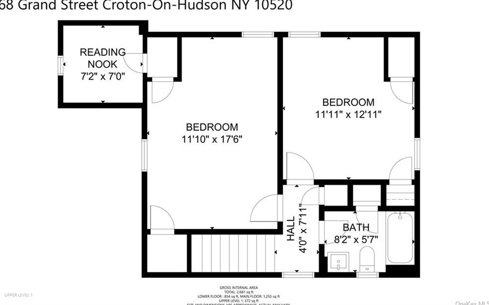 68 Grand St, Croton On Hudson NY  10520-2518 exterior