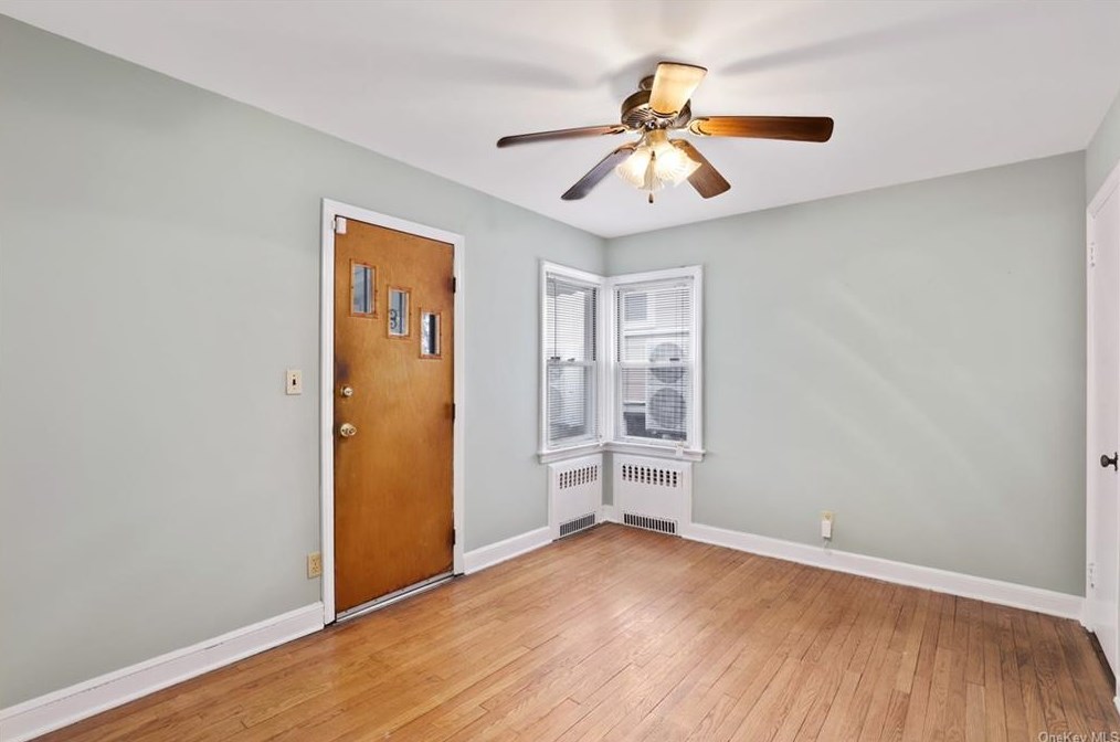 287 Kimball Ave, Yonkers NY  10704-3031 exterior