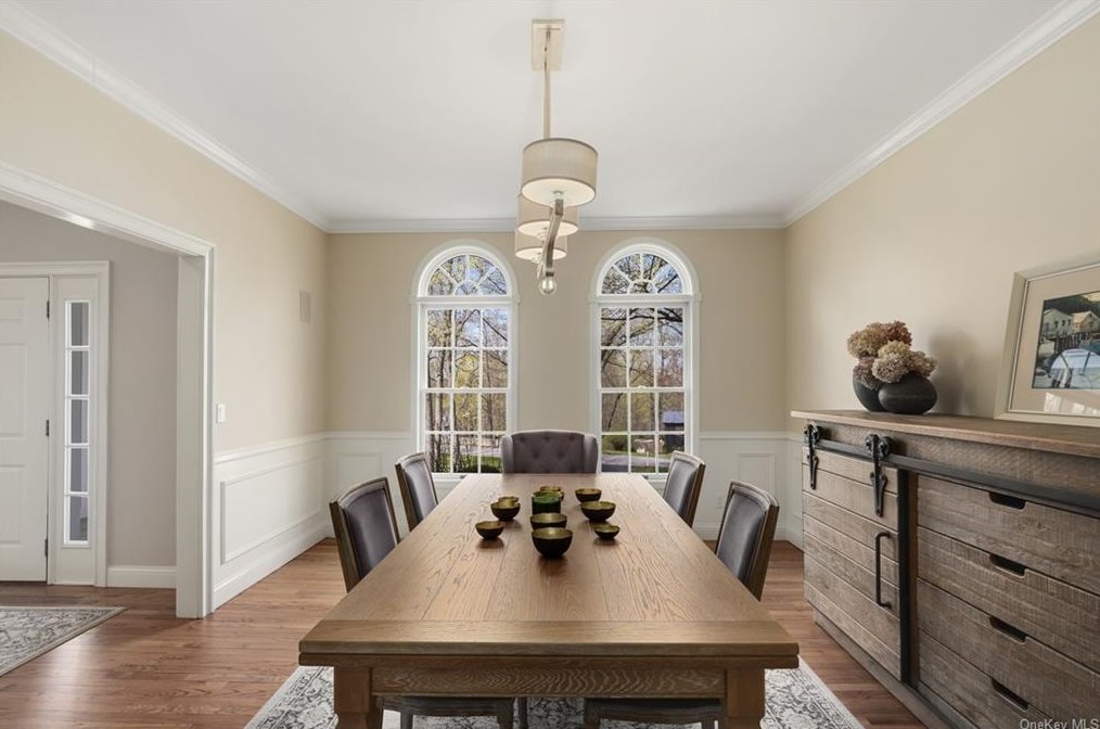 65 Brundige Dr, Goldens Bridge NY  10526-1413 exterior