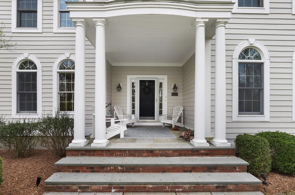 65 Brundige Dr, Goldens Bridge NY  10526-1413 exterior