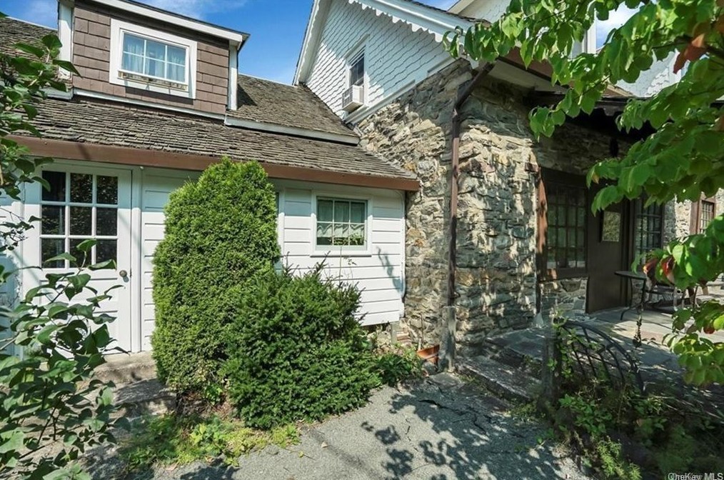 1751 State Route 209, Port Jervis NY  12785-9800 exterior