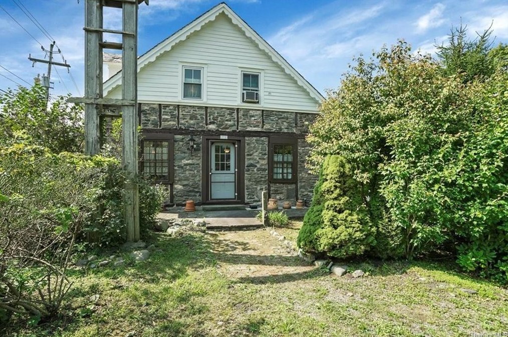 1751 State Route 209, Port Jervis NY  12785-9800 exterior