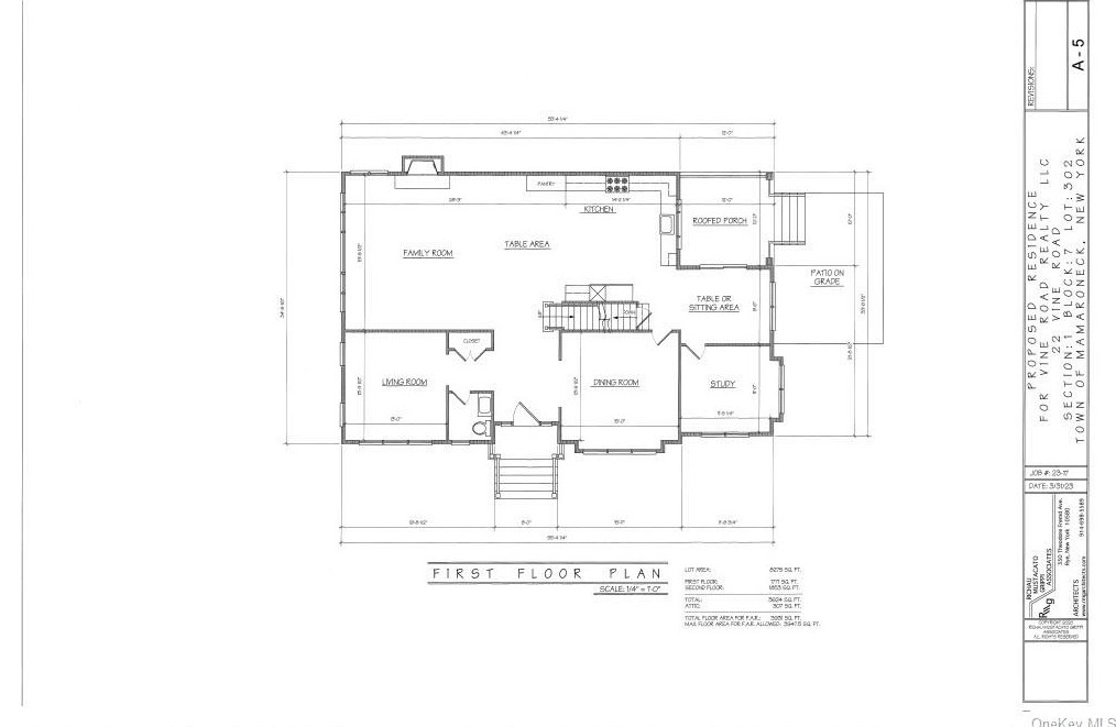 22 Vine Rd, Larchmont NY  10538-1240 exterior