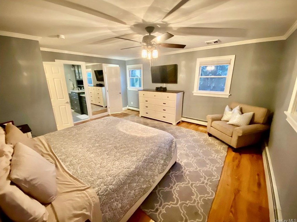 57 Clover Ridge Rd, Westtown NY  10998-3800 exterior