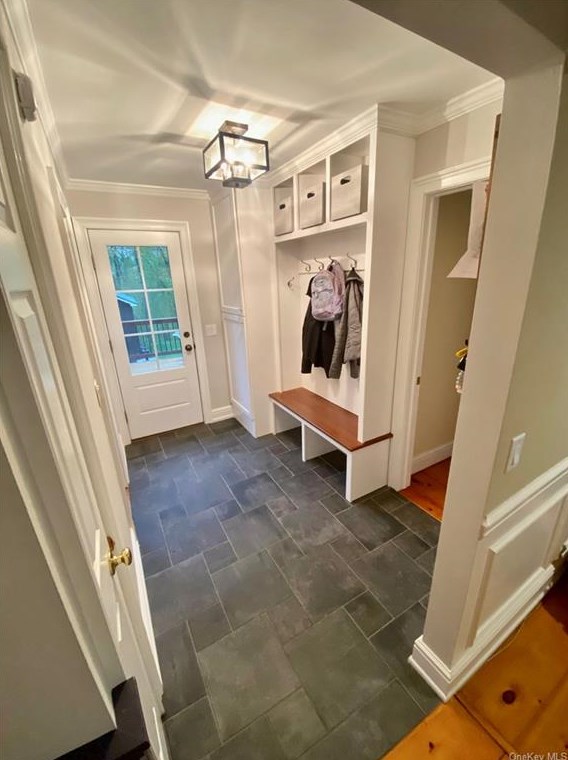 57 Clover Ridge Rd, Westtown NY  10998-3800 exterior