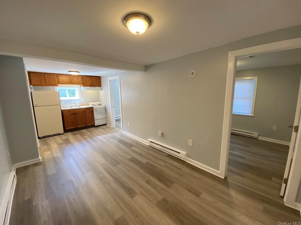 73 Main St, Beacon NY  12508-3327 exterior