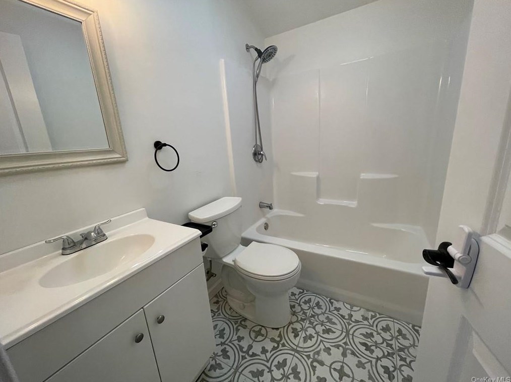 59 Arbutus Trl, Wurtsboro NY  12790-6601 exterior