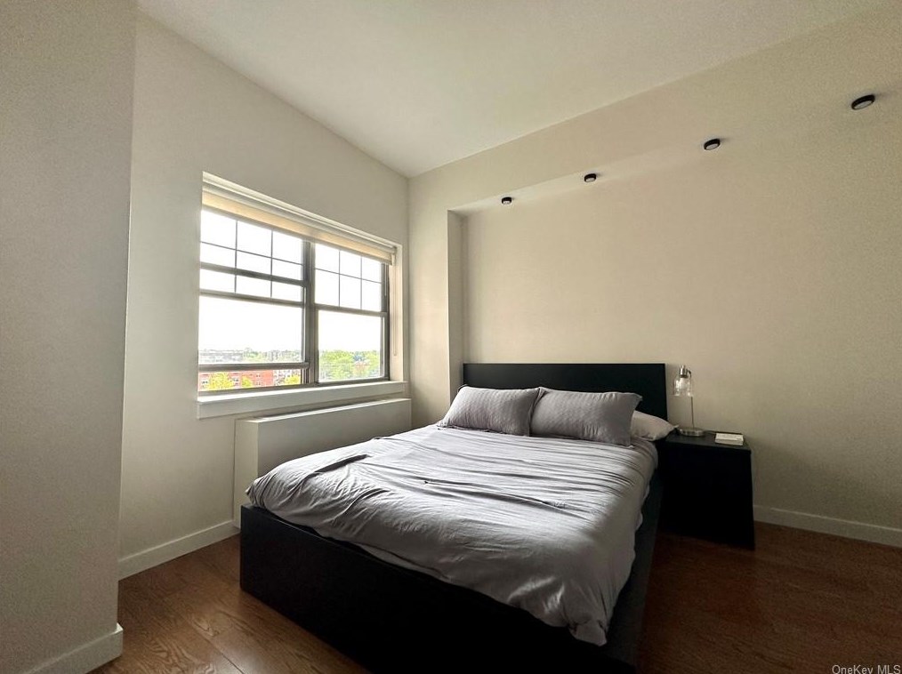 7525 153rd St, Flushing NY  11367-1038 exterior