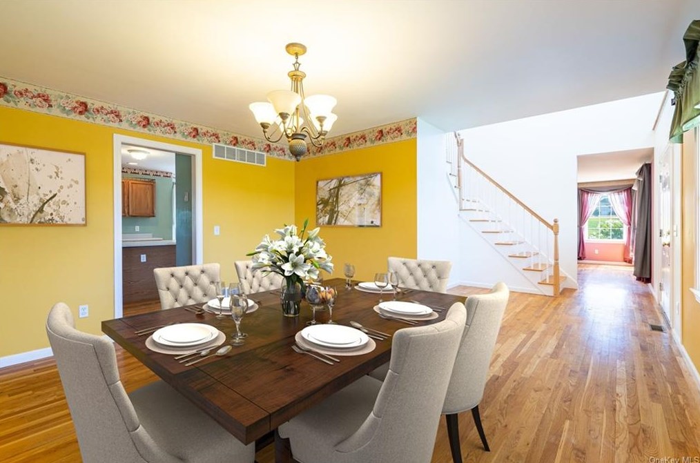 6 Rose Ct, La Grange NY  12540-6246 exterior