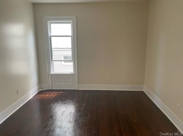 215 S 1st Ave #1, Mount Vernon, NY 10550