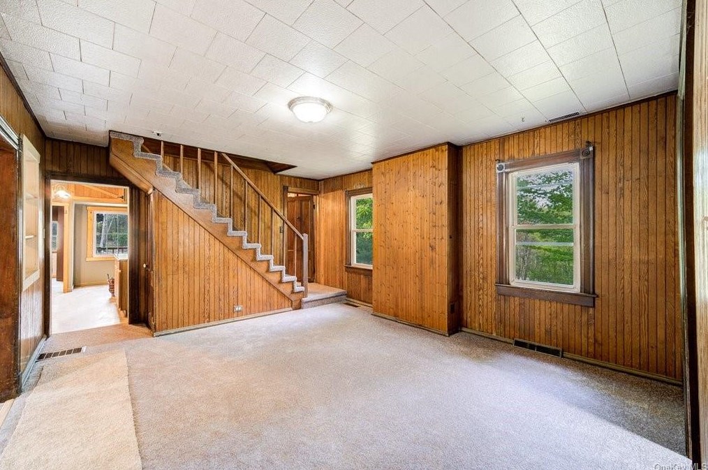 94 Little Rd, Wurtsboro NY  12790-4908 exterior