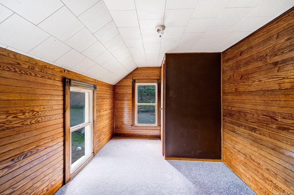 94 Little Rd, Wurtsboro NY  12790-4908 exterior