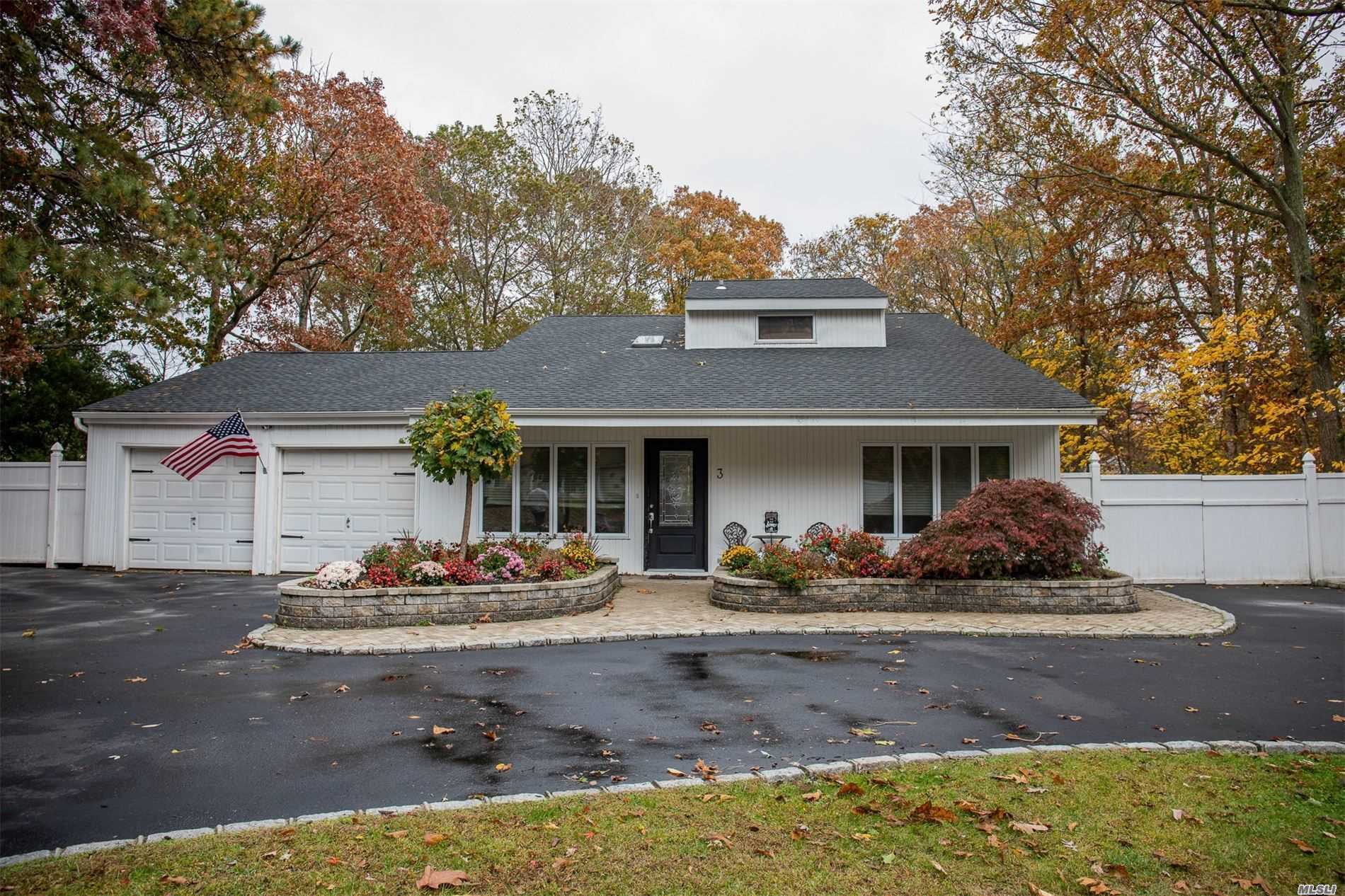 3 Halston Ln, Coram, NY 11727 MLS 3176658 Coldwell Banker