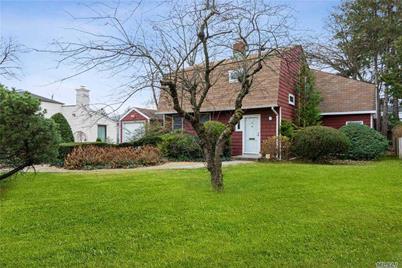 55 Deepdale Parkway - Photo 1