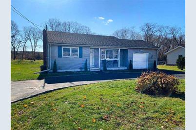 492 Moriches Middle Island Road - Photo 1