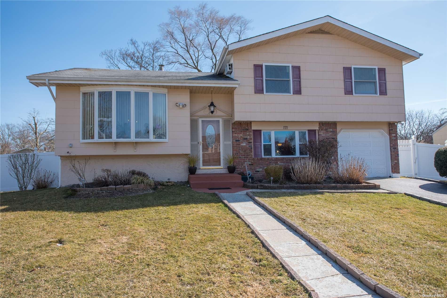 171 Root Ave, Central Islip, NY 11722 MLS 3296315 Coldwell Banker