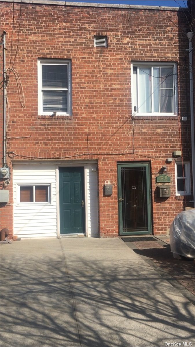 10237 187th St, Hollis, NY 11423 MLS 3296952 Coldwell Banker