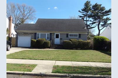 1666 Meadow Ln East Ny 11554, Meadow Landscaping East Meadow Ny
