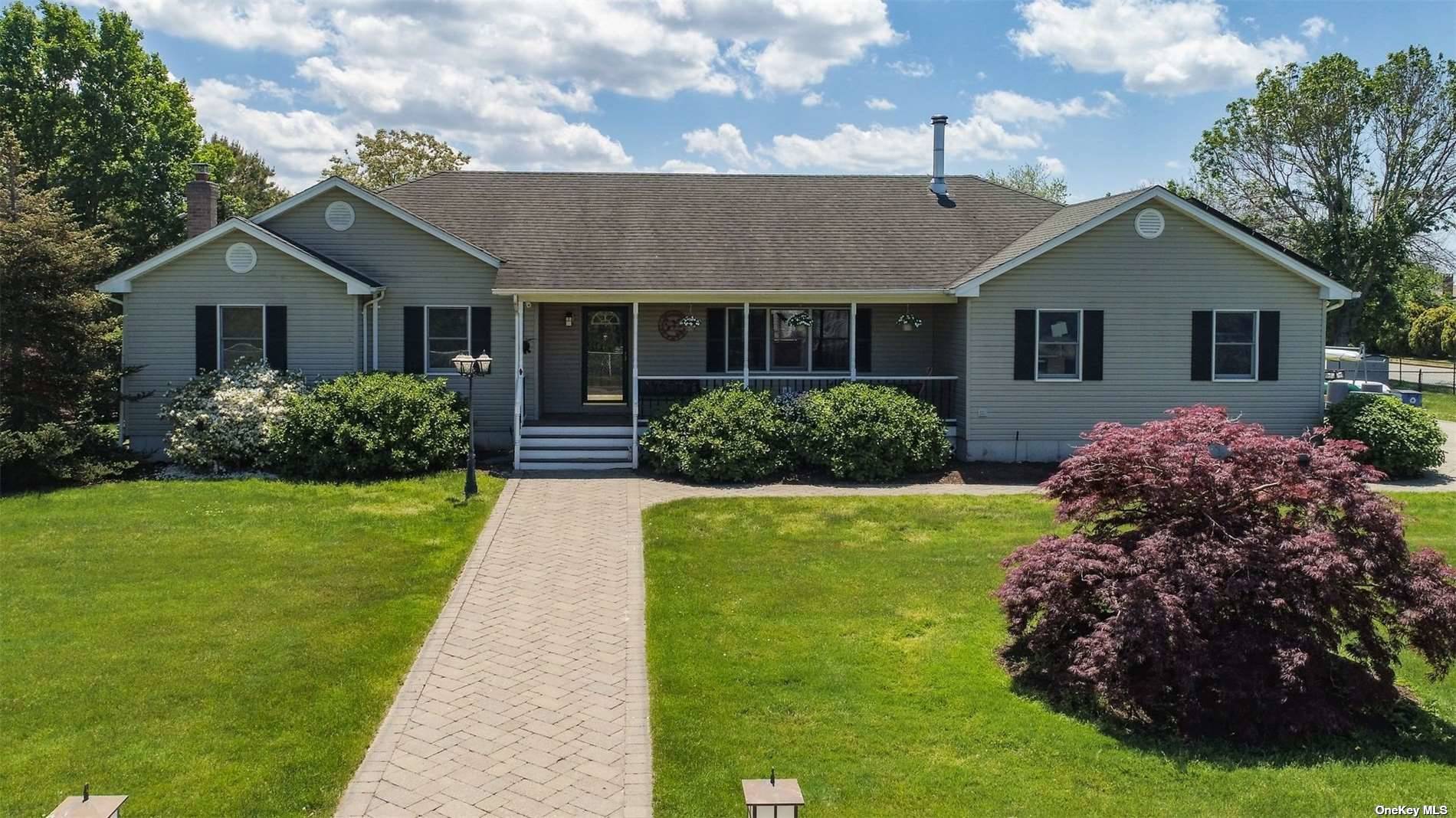 320 S Williams Way, Calverton, NY 11933 MLS 3313602 Coldwell Banker