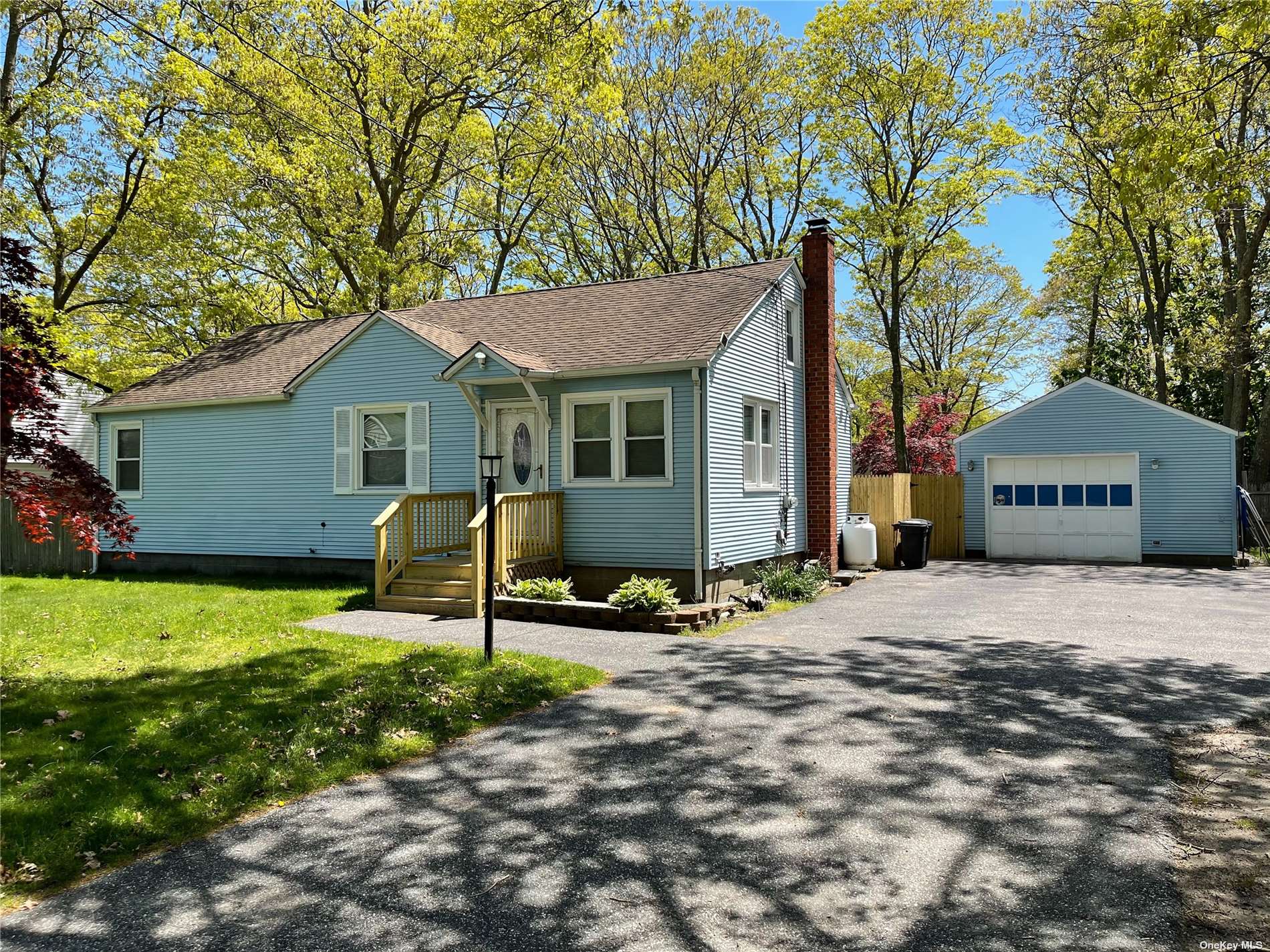 178 Pawnee Ave, Mastic, NY 11950 MLS 3316567 Coldwell Banker