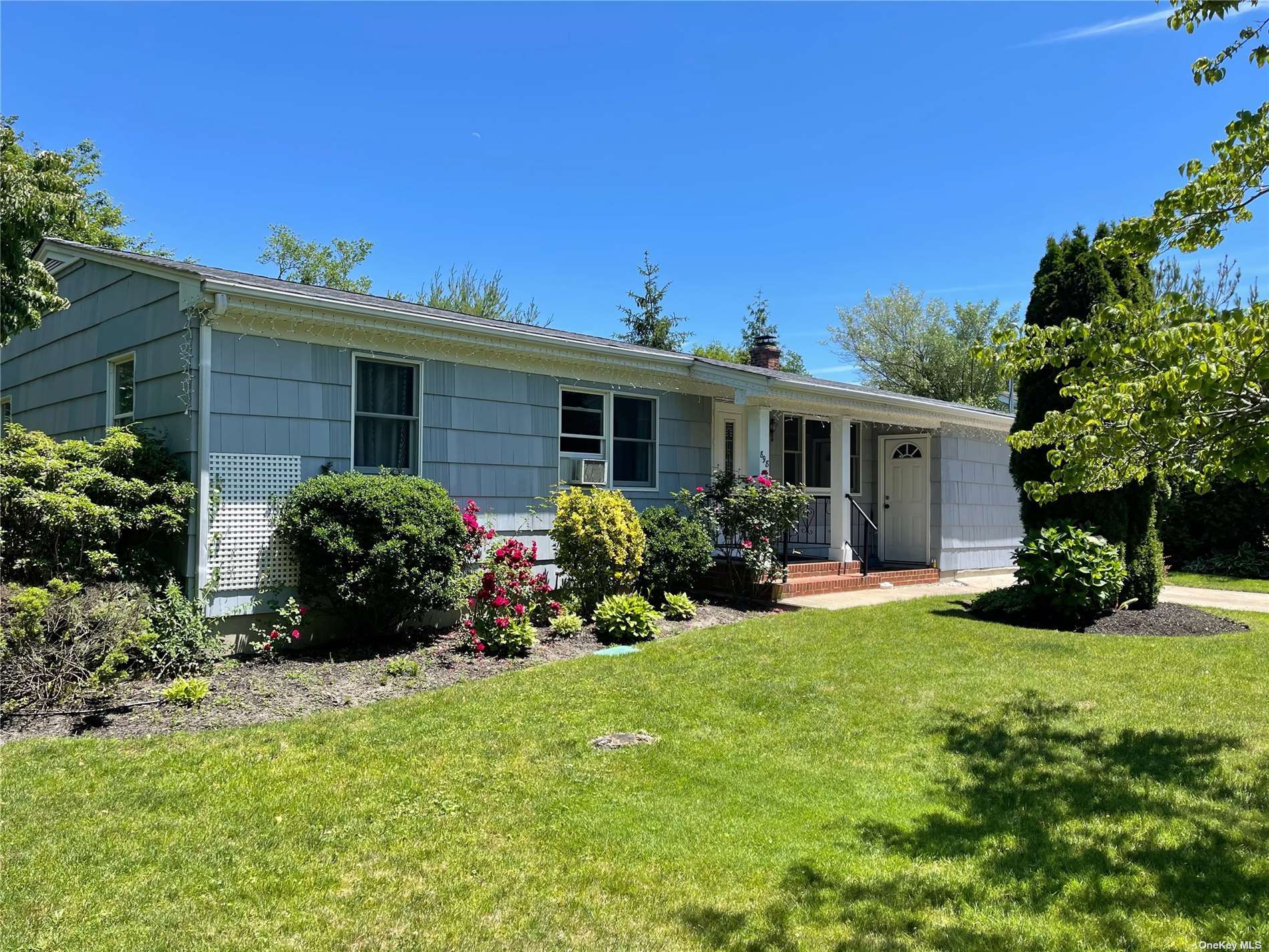 898 Ostrander Ave, Riverhead, NY 11901 MLS 3322862 Coldwell Banker