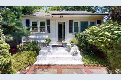 109 Winters Drive - Photo 1