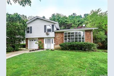 70 Roger Drive - Photo 1