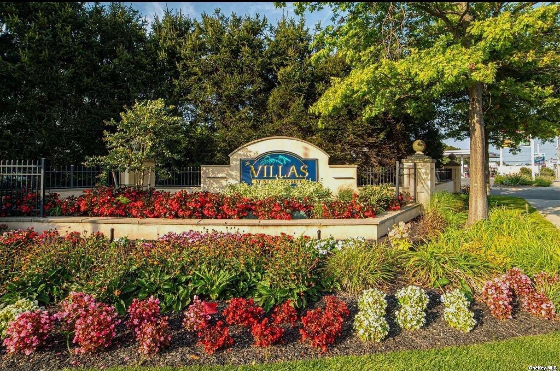 208 Narragansett Villas Dr 208, Lindenhurst, NY 11757 MLS 3342669