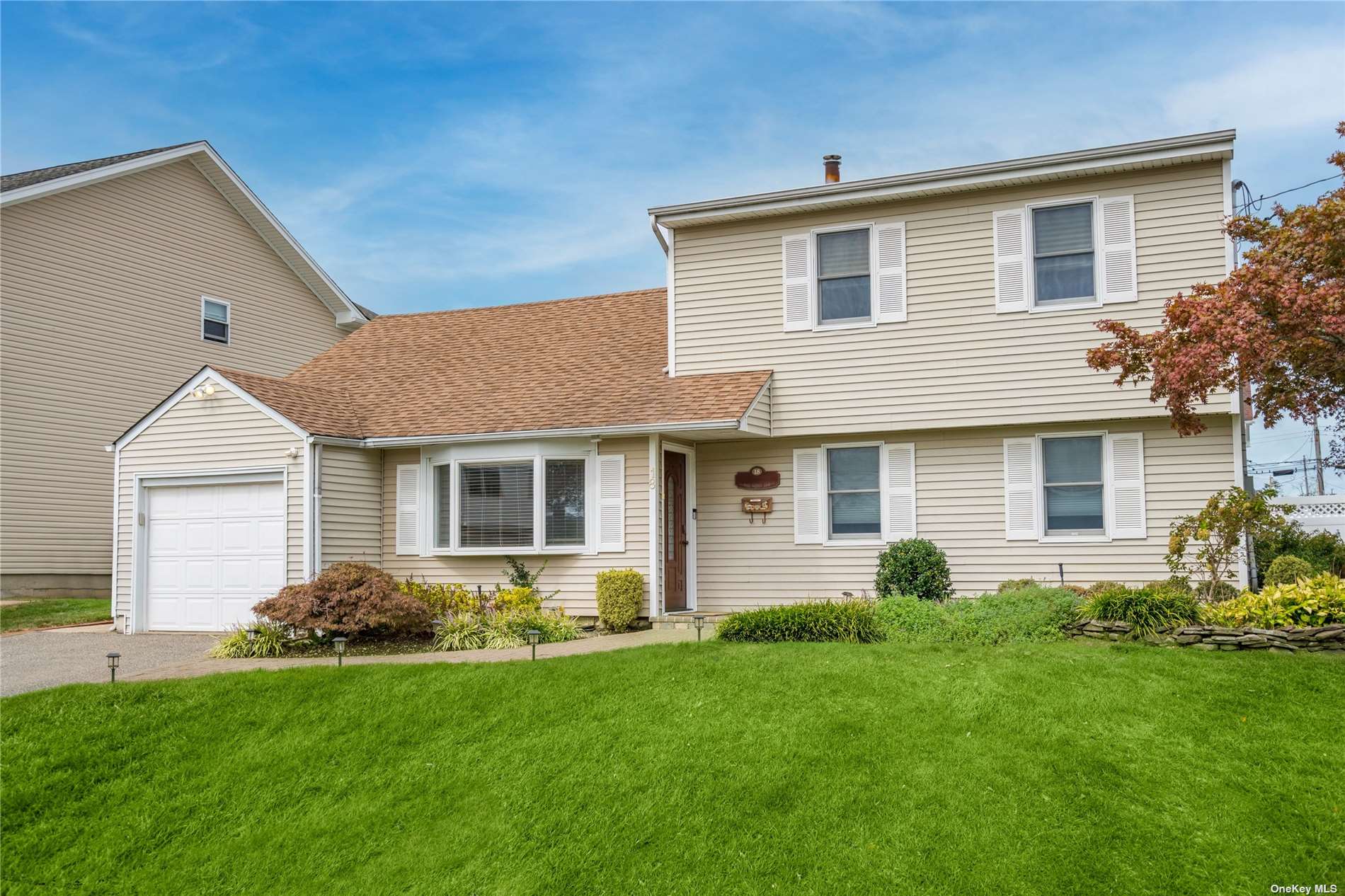 18 Blanche St, Plainview, NY 11803 MLS 3347871 Coldwell Banker