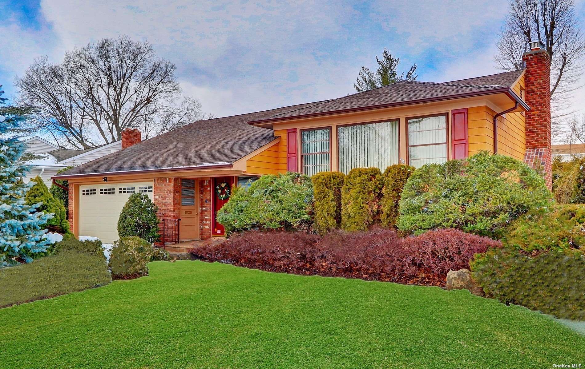 365 Old Courthouse Rd, Manhasset Hills, NY 11040 MLS 3348703