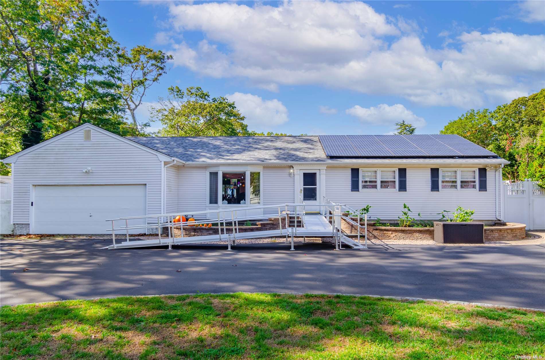 94 Woodlot Rd, Ridge, NY 11961 MLS 3355167 Coldwell Banker