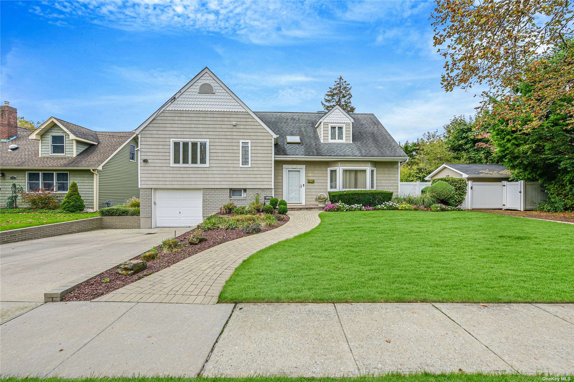 561 Donald Ln, Woodmere, NY 11598 MLS 3356503 Coldwell Banker