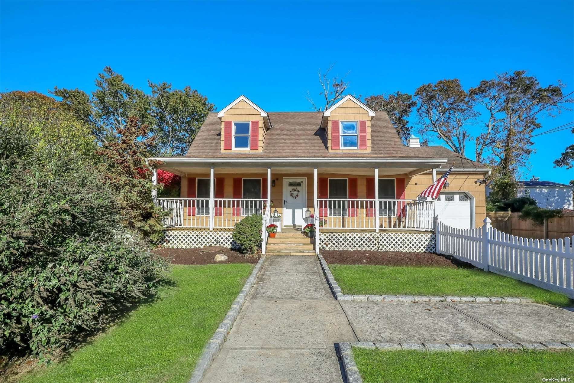 37 Stanley Dr, Shirley, NY 11967 MLS 3358034 Coldwell Banker