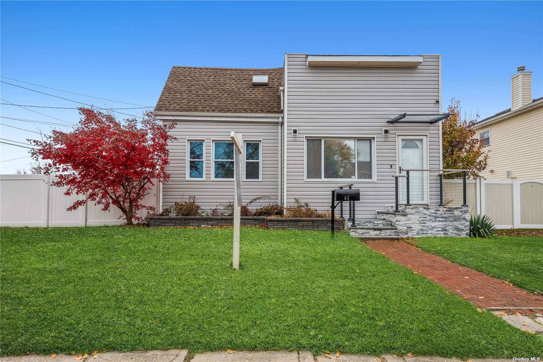 44 Promenade, Lindenhurst, NY 11757 MLS 3363309 Coldwell Banker