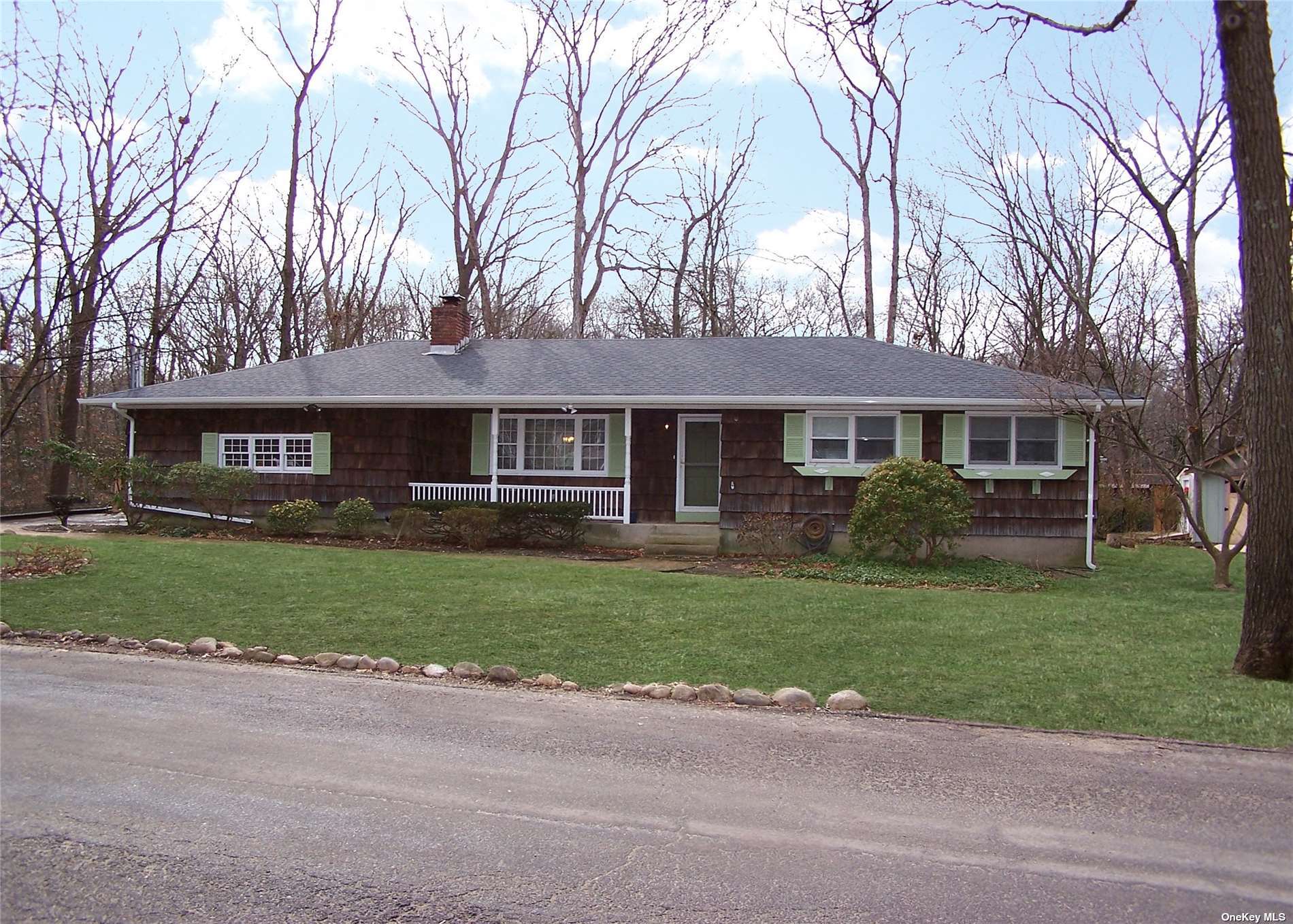 20 Eastwood Rd, Miller Place, NY 11764 MLS 3377642 Coldwell Banker