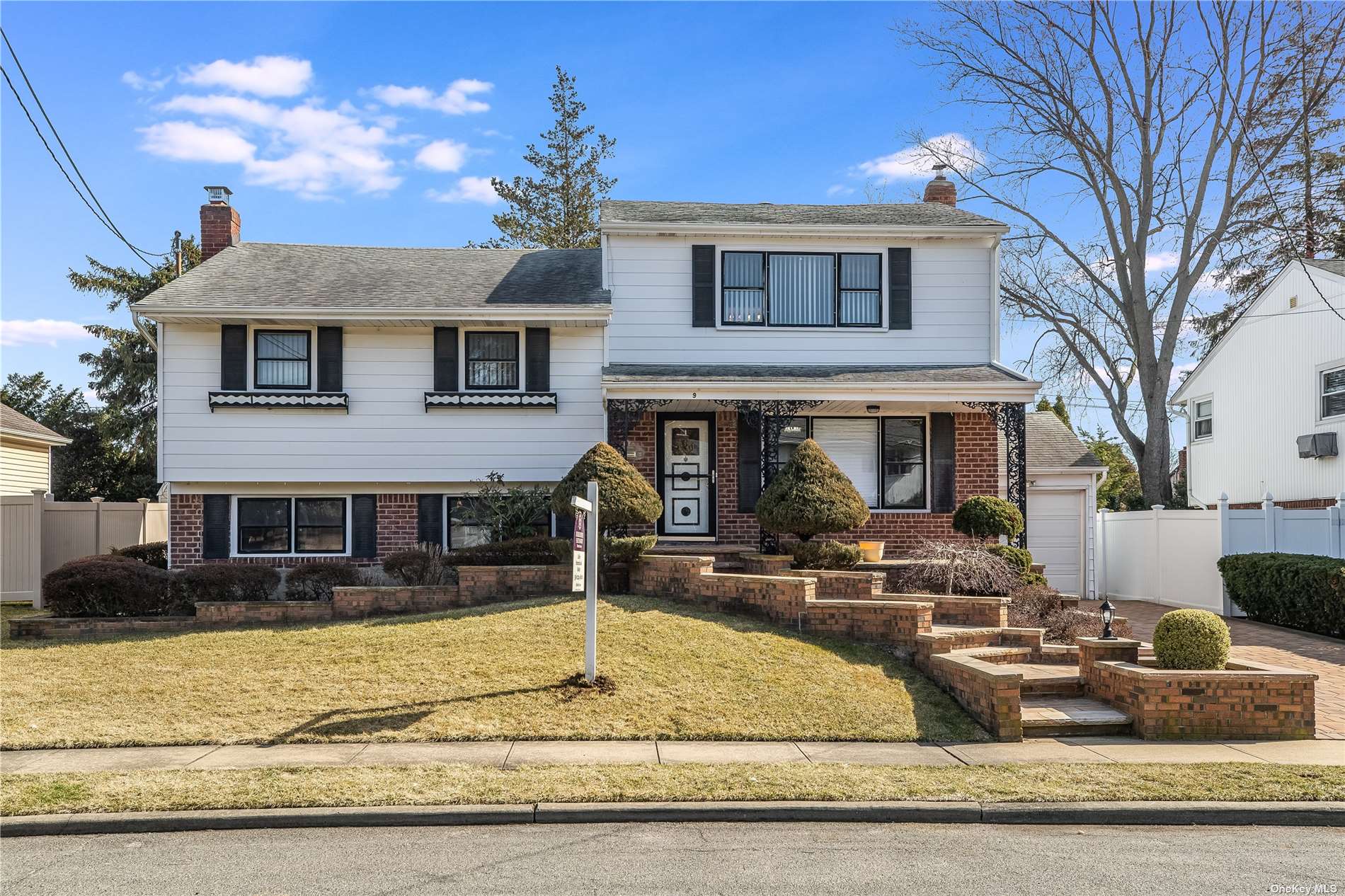 9 Cumberland Rd, Jericho, NY 11753 MLS 3380682 Coldwell Banker