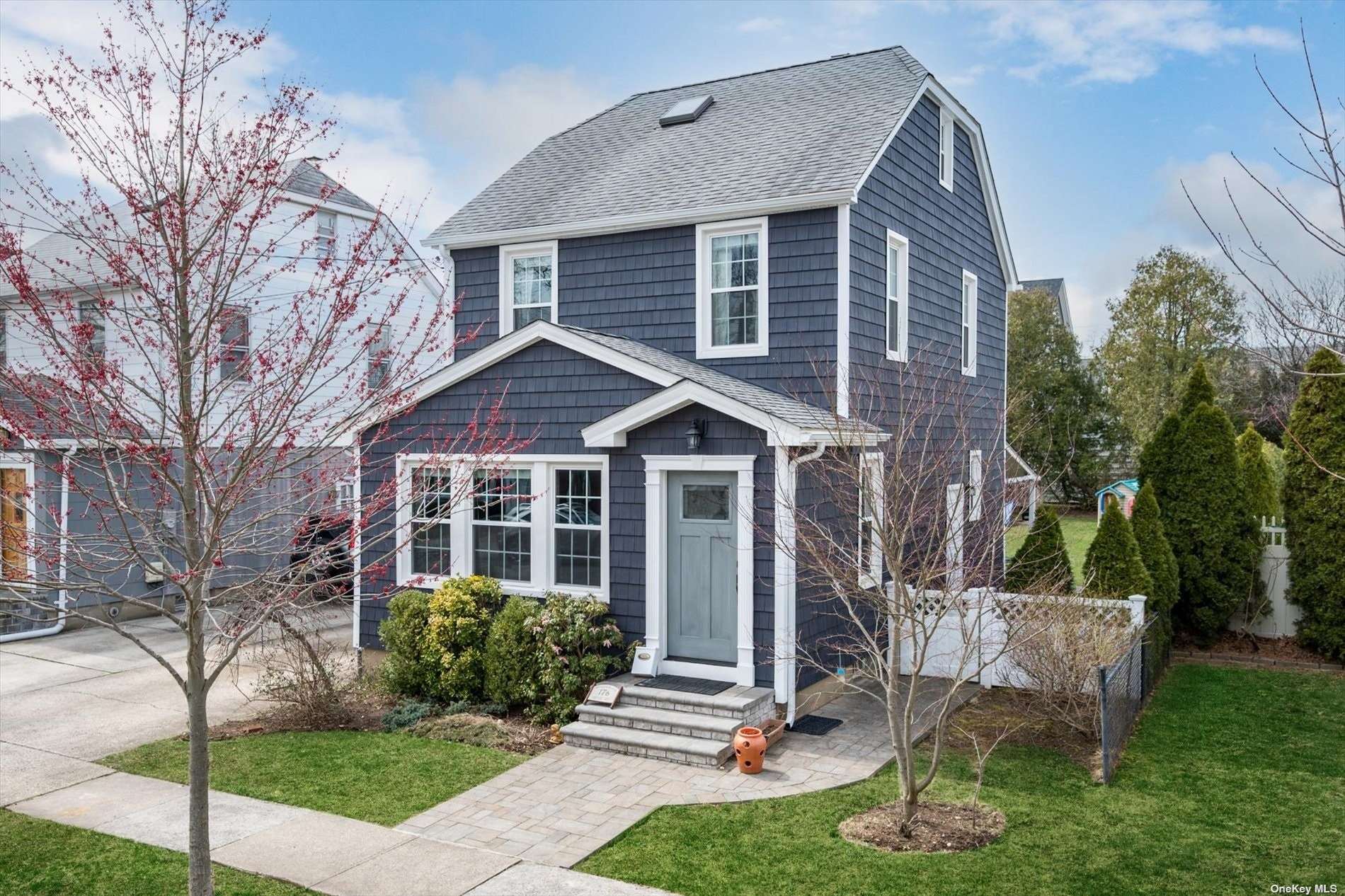 176 Capitol Ave, Williston Park, NY 11596 MLS 3387026 Coldwell Banker