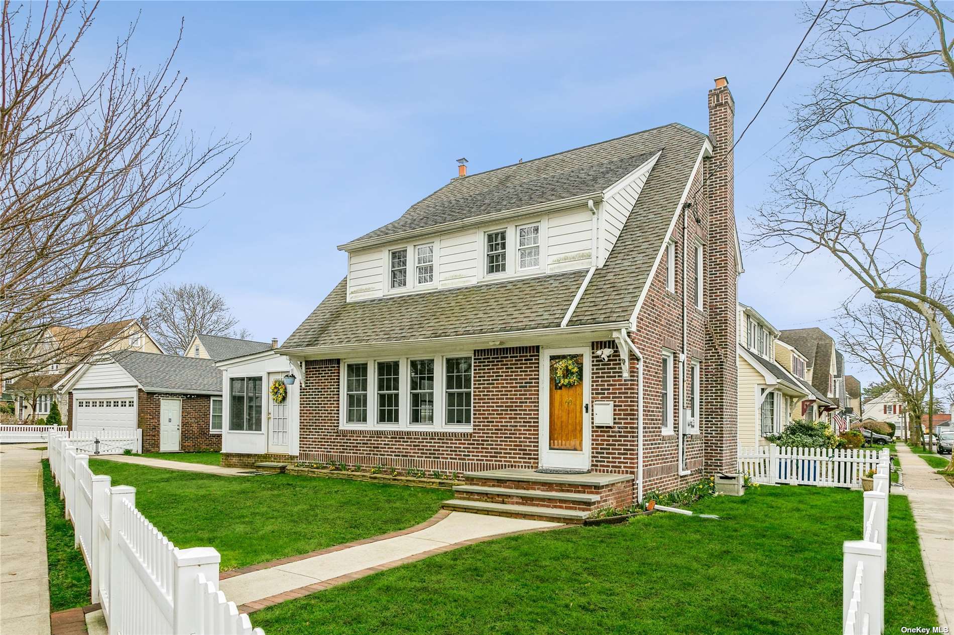 60 Lafayette St, Williston Park, NY 11596 MLS 3388321 Coldwell Banker